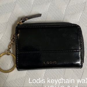 Lodis keychain wallet